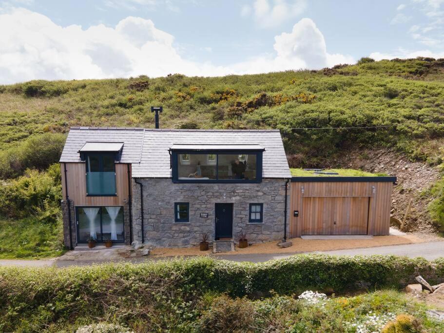 Cliff-Top Cottage On Coast Path W/Panoramic Views Trevine 외부 사진
