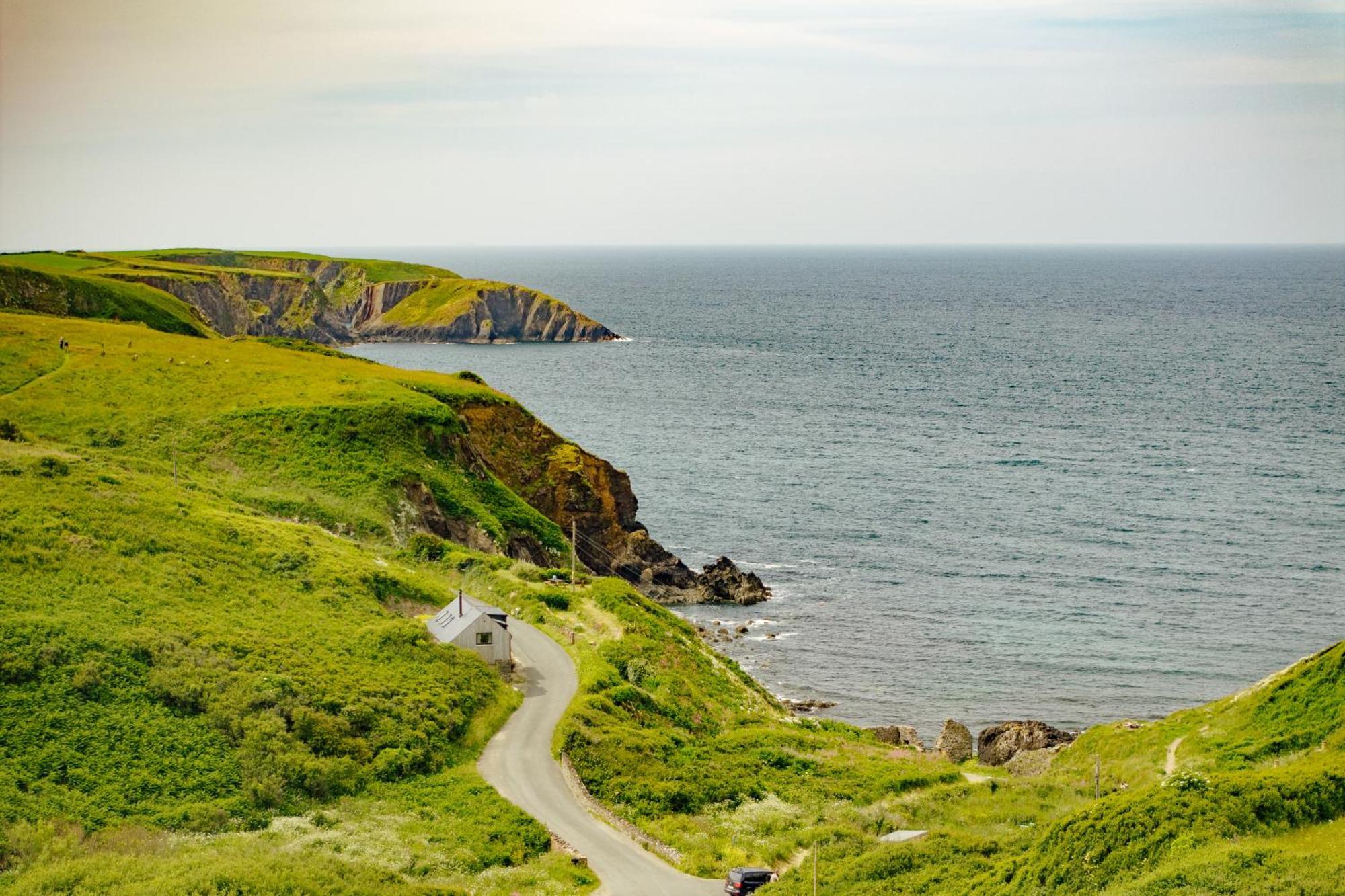 Cliff-Top Cottage On Coast Path W/Panoramic Views Trevine 외부 사진