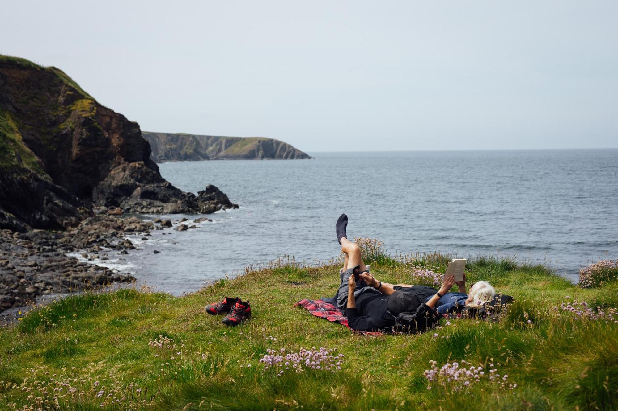 Cliff-Top Cottage On Coast Path W/Panoramic Views Trevine 외부 사진